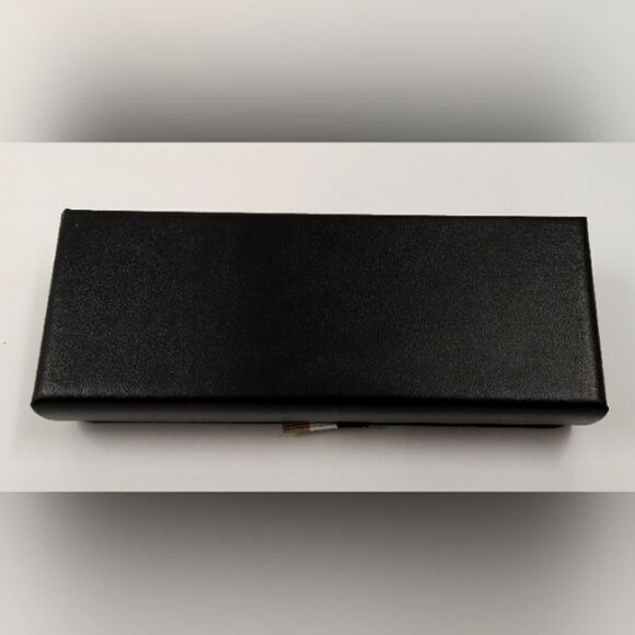 Hugo Boss Eyeglass Sunglasses Case Unisex - Picture 7 of 10